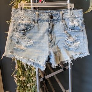 American Eagle size 4 destroyed shorts